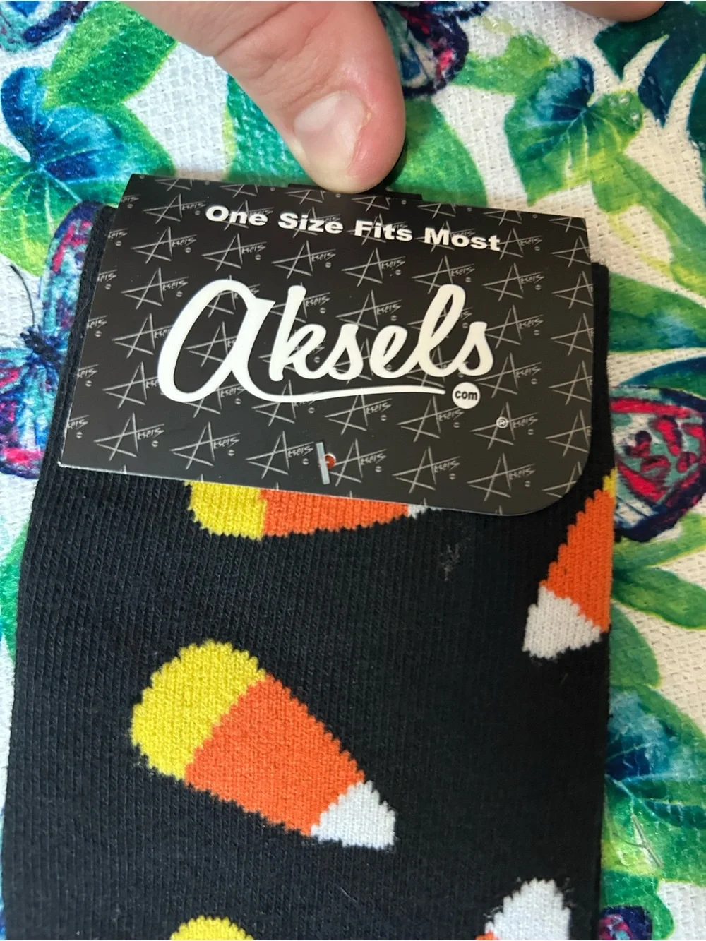 Aksels black crew